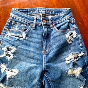AE stretch ripped jeans